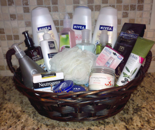 Mothers-day-gift-baskets-ideas