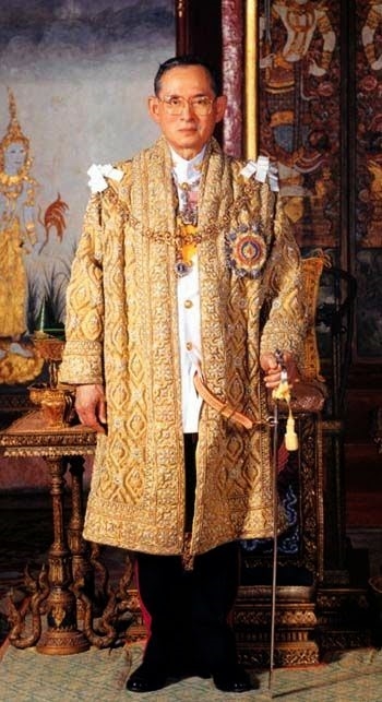 พระนามเต็ม พระมหากษัตริย์ไทย รัชกาลที่ 9 พระบาทสมเด็จพระปรมินทรมหาภูมิพลอดุลยเดช