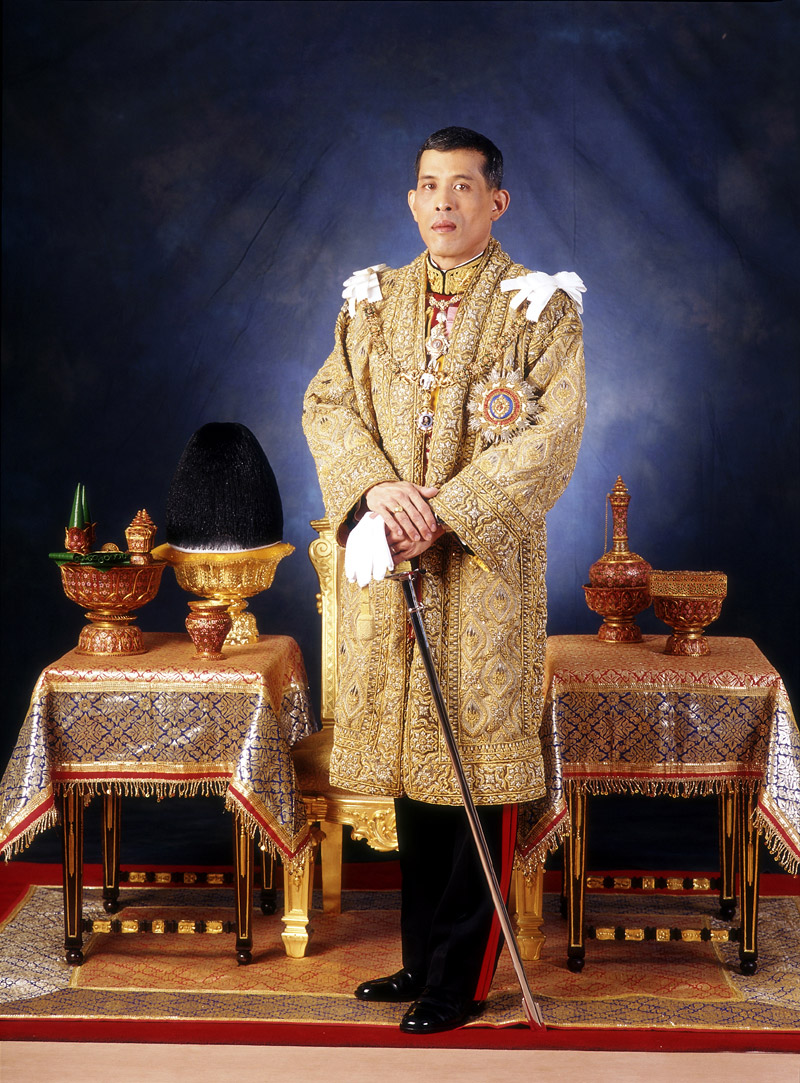 King-Maha-Vajiralongkorn พระบรมฉายาลักษณ์ ในหลวง ร.10
