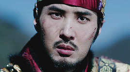 คิมจีซอก (Kim Ji Suk) จากเรื่อง Rebel : Thief Who Stole the People