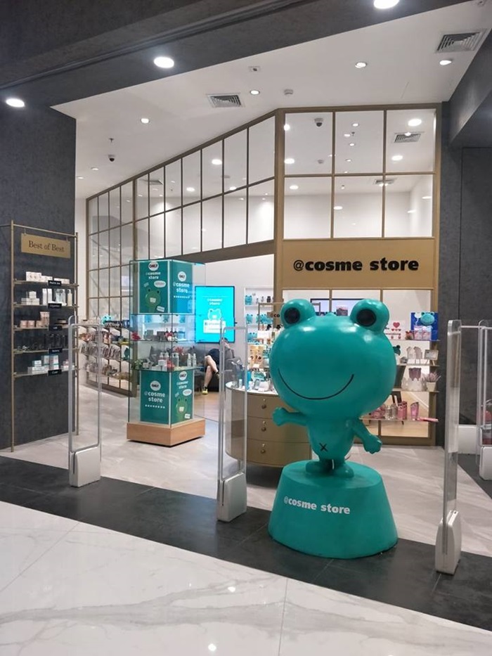 ＠cosme store